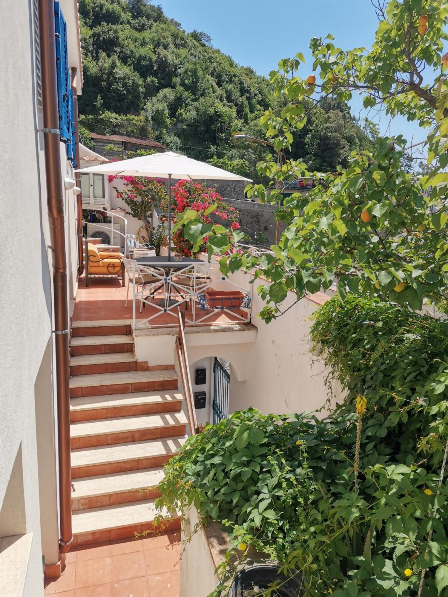 Bouganville Home Vietri sul Mare Exterior photo